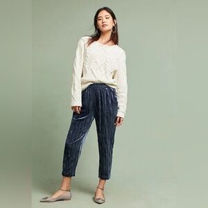 Anthropologie ETT:TWA Blue Velvet Cropped Pants In Navy Marin XS